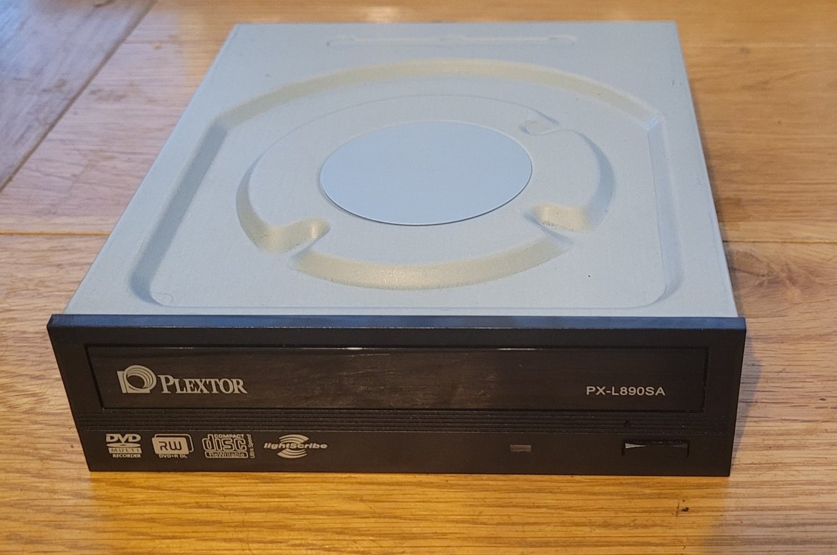 Plextor CD-RW and DVD Drive
